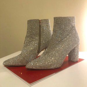 Betsey Johnson CADY RHINESTONE EMBELLISHED ANKLE BOOTS Size 8